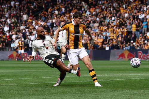 MU thua sốc trước Hull City trong ngày ra quân