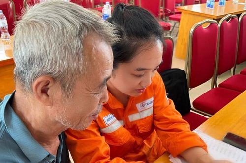Phú Thọ: Đẩy mạnh cung cấp dịch vụ điện trên nền tảng số