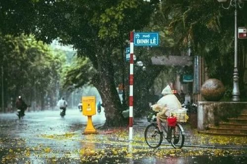 Hà Nội sẵn sàng phương án ứng phó bão số 4 theo phương châm '4 tại chỗ'