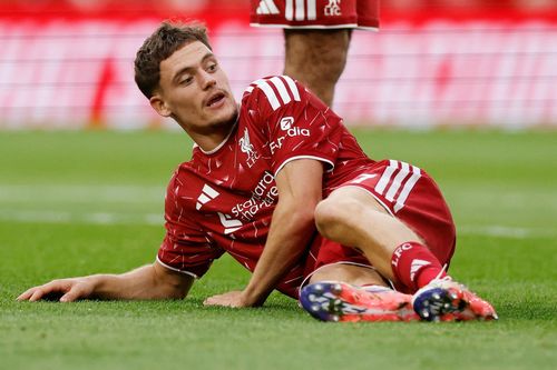 'Bom tấn' 115 triệu bảng đang chống lại dòng chảy Premier League
