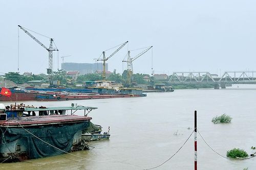 Ảnh hưởng bão số 4: Bắc Ninh phát lệnh báo động số I trên sông Cầu