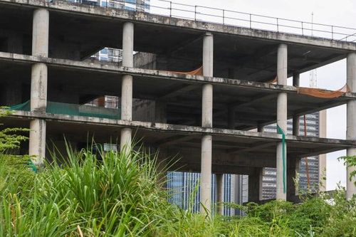 Xử lý dự án treo cần hơn một cơ chế giải cứu