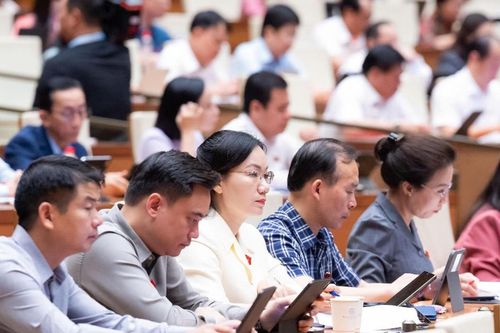 Kịp thời tháo gỡ vướng mắc cho các dự án trọng điểm quốc gia