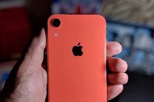 So sánh iPhone XR và iPhone 11 tầm giá 4 triệu đồng: Trải nghiệm thực tế có còn đáng mua?