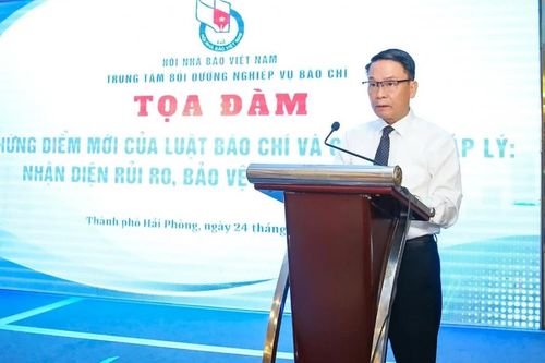 Hoàn thiện hành lang pháp lý, nâng cao trách nhiệm của báo chí trong kỷ nguyên số