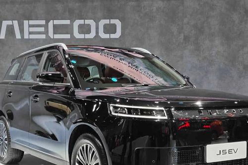 Jaecoo J5 EV thêm bản mới tại Thái Lan, giá quy đổi rẻ hơn bản tại Việt Nam trăm triệu đồng