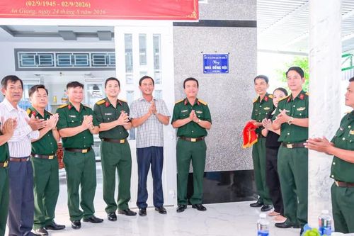 An Giang trao Nhà Đồng đội cho quân nhân khó khăn dịp 2/9