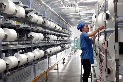 Hóa giải sức ép chi phí vốn từ việc đa dạng kênh huy động