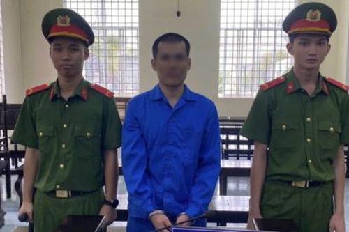 Lãnh án gần 17 năm tù vì vận chuyển ma túy với tiền công 500 ngàn đồng