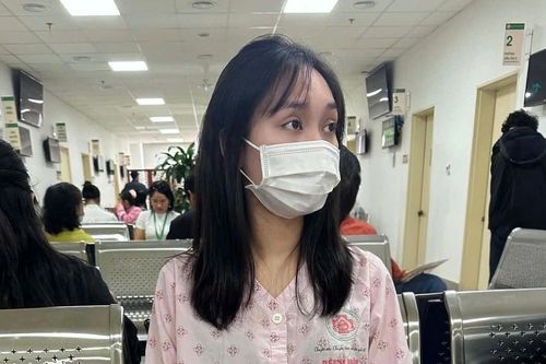 Cú sốc tuổi 30: Phát hiện phình mạch não từ cơn đau 'chịu một chút là qua'