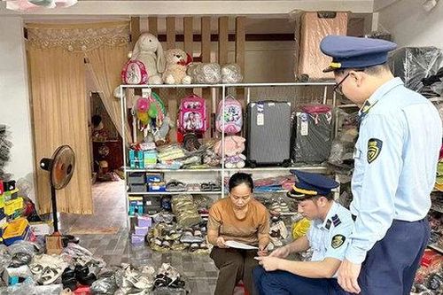 Tạo môi trường pháp lý thuận lợi cho hoạt động sáng tạo, bảo hộ, khai thác và bảo vệ quyền sở hữu trí tuệ