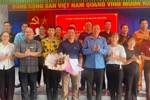 Vùng cao Quảng Nguyên đưa chuyển đổi số đến gần với người dân