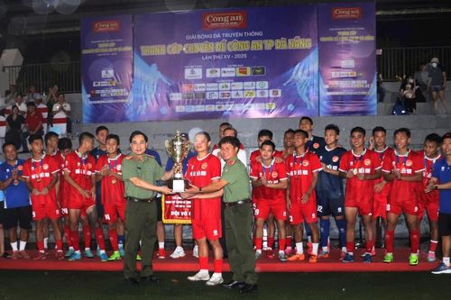 Khai mạc Giải bóng đá truyền thống tranh Cúp Chuyên đề Công an TP Đà Nẵng lần thứ XVI-2026