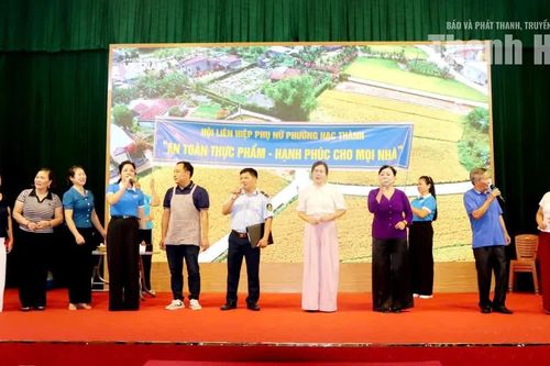 Giao lưu sáng kiến truyền thông mô hình an toàn thực phẩm