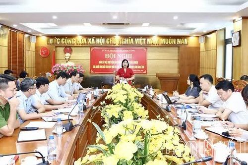 Giám sát việc thực hiện Quy chế dân chủ ở cơ sở gắn với trách nhiệm của người đứng đầu tại xã Vĩnh Tường