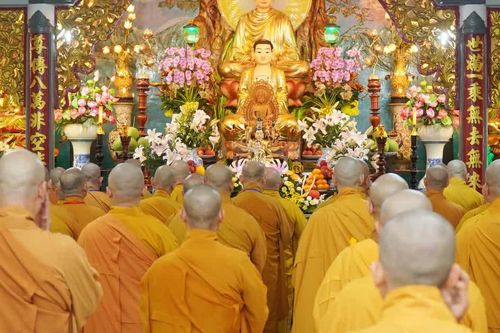 Lễ Tự tứ mãn hạ và Vu lan - Báo hiếu tại chùa Huỳnh Kim
