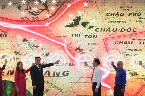 Thời thanh xuân từ Đường Trường Sơn đến Đường 1C huyền thoại