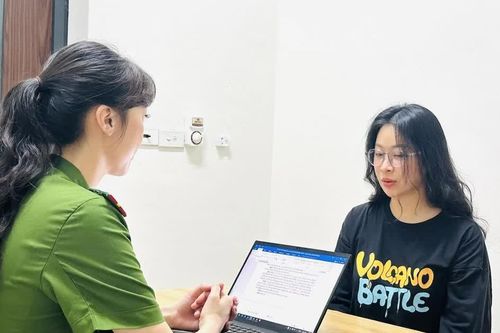 Biến Sâm Lai Châu thành Sâm Ngọc Linh rồi livestream bán hàng