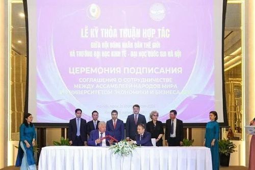 Khai mạc ‘Những ngày Hội đồng Nhân dân Thế giới tại Việt Nam’