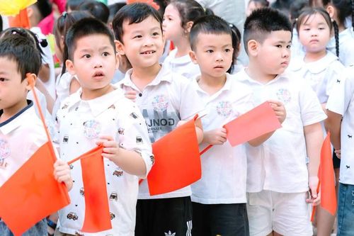 Áp lực bán trú: 'Khéo co' đến bao giờ?