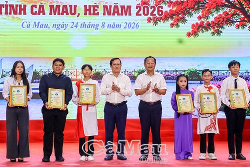 Những tài tử trẻ tiếp nối mạch nguồn Đờn ca tài tử Nam Bộ