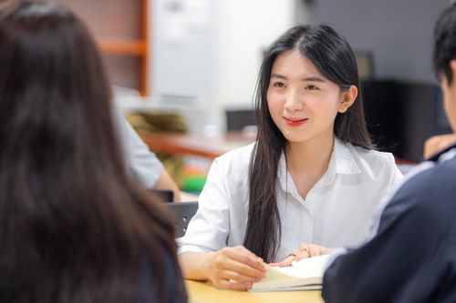 Đề xuất tăng hỗ trợ người được cử du học ngành trọng điểm