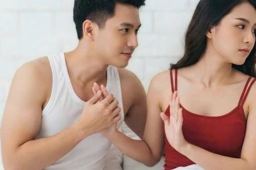 Làm thế nào để giữ lửa phòng the tháng 'cô hồn'?