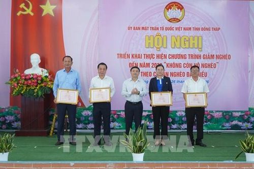Đồng Tháp: Chuyển từ hỗ trợ sang đồng hành nâng bước người nghèo