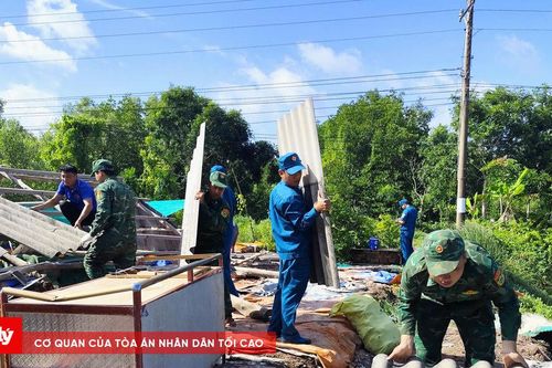 Hỗ trợ người dân khắc phục hậu quả giông, lốc