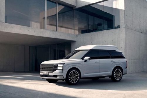 Tin xe 26/8: Hyundai Palisade 2027 nâng nóc cao hơn 20cm, Amarok PHEV 470 mã lực