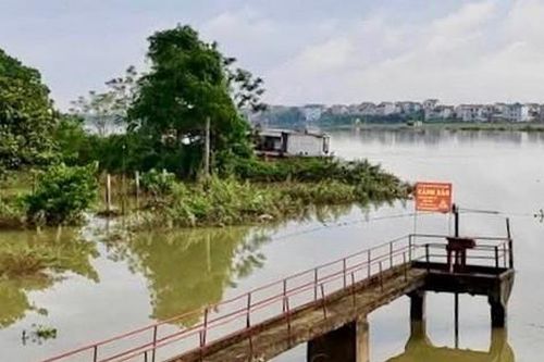 Hà Nội: Lũ sông Cầu xuống báo động II