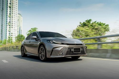 Màn tăng tốc của xe nhập Thái