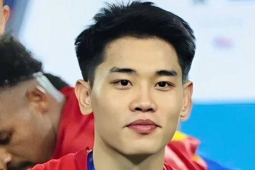 Đình Bắc hot nhất mạng xã hội