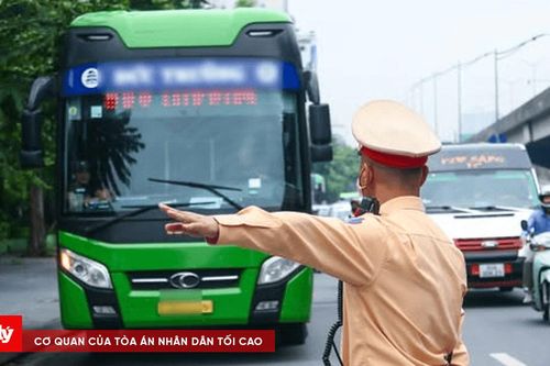 CSGT Hà Nội xử lý 267 trường hợp vi phạm trong ngày đầu tổng kiểm soát phương tiện kinh doanh vận tải