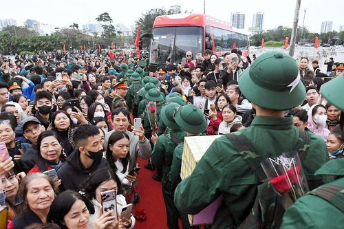 Bộ Quốc phòng trả lời 'học liên thông lên đại học có được tạm hoãn gọi nhập ngũ'