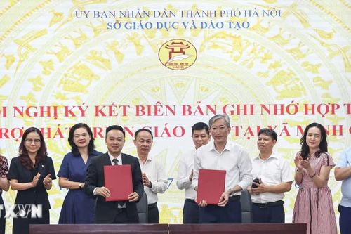 Hà Nội: Kết nối các nguồn lực hỗ trợ phát triển giáo dục xã đảo Minh Châu