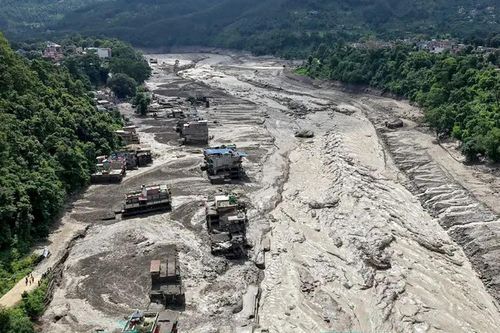 Lũ quét, sạt lở đất ở Nepal: Ít nhất 157 người thiệt mạng, nhiều người mất tích