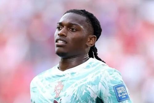 Aston Villa thúc đẩy đàm phán chiêu mộ Rafael Leao từ AC Milan nhằm tái thiết hàng tấn công