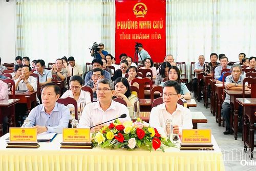 Thường trực HĐND phường Ninh Chử tiếp xúc cử tri chuyên đề về bảo đảm vệ sinh môi trường