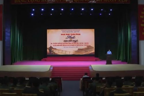 Bạn trẻ chạm vào lịch sử qua điện ảnh