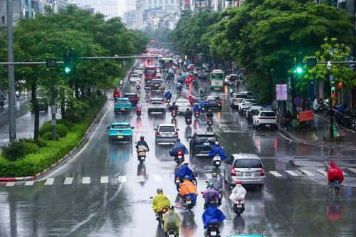 Thời tiết 27/8: Bắc bộ tiếp diễn mưa dông cục bộ, Trung bộ nắng nóng gay gắt