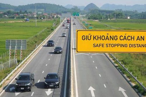 Cục CSGT đưa ra loạt khuyến cáo cho tài xế di chuyển trên cao tốc dịp nghỉ lễ 2/9