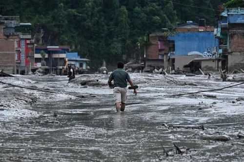 Hơn 160 người chết, hàng trăm người mất tích do lũ quét tại biên giới Nepal-Trung Quốc