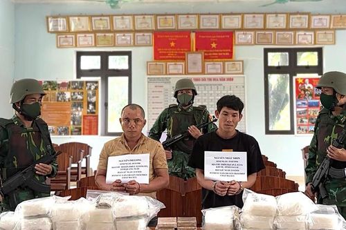 Quảng Ngãi: Khởi tố 2 đối tượng vận chuyển hơn 28,5kg ma túy