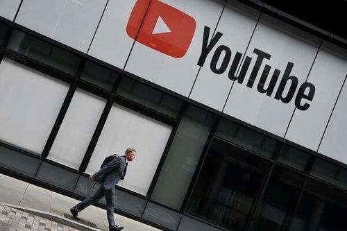 Mỹ điều tra YouTube về cáo buộc đình chỉ tài khoản người dùng