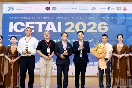 Gợi mở hướng nghiên cứu, thúc đẩy cơ hội hợp tác mới trong công nghệ giáo dục và trí tuệ nhân tạo