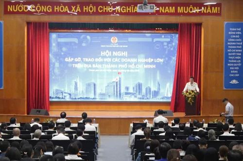 Lắng nghe thực chất, phản hồi trách nhiệm chính sách thuế