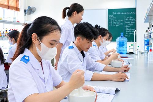 Bàn giao công trình Trường Cao đẳng Y tế Bắc Ninh