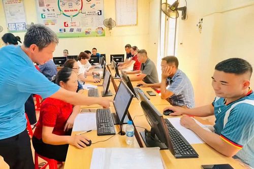Xã Bố Hạ khai thác hiệu quả trợ lý ảo