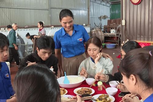 Những cán bộ bám cơ sở, gần dân